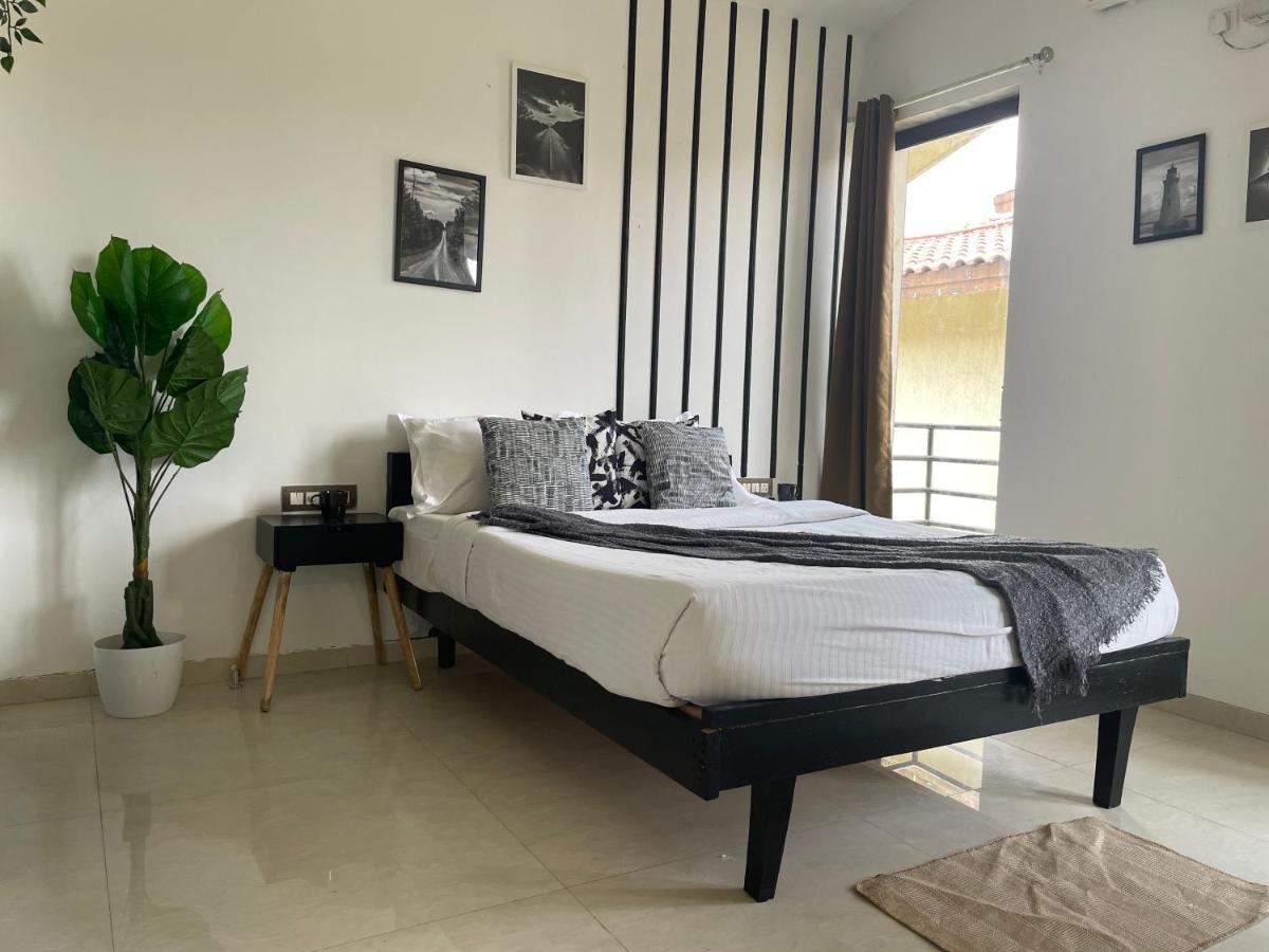 Eko Stay- Tropicana Villa Лонавала Экстерьер фото